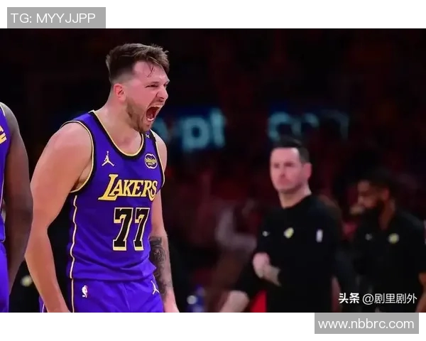 2019季前赛湖人与篮网激战回顾明星球员表现与战术分析